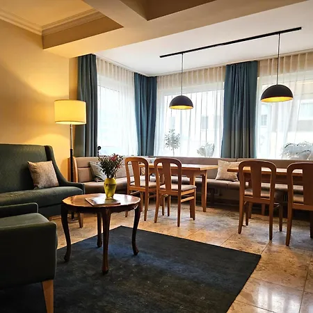 アパート Monuth *